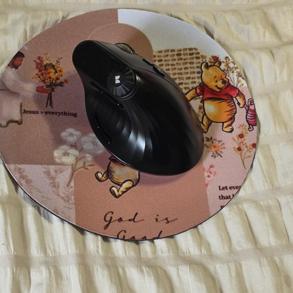 Sweet Honey Bear Inspired Round Mouse Pad